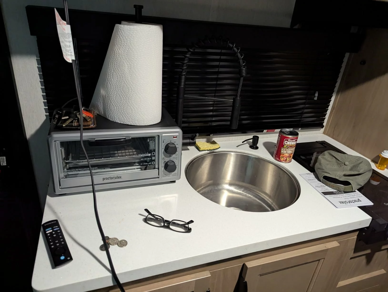 Click to view full screen Proctor Silex 4-Slice Toaster Oven Broiler – Compact Countertop Cooking Appliance photo review