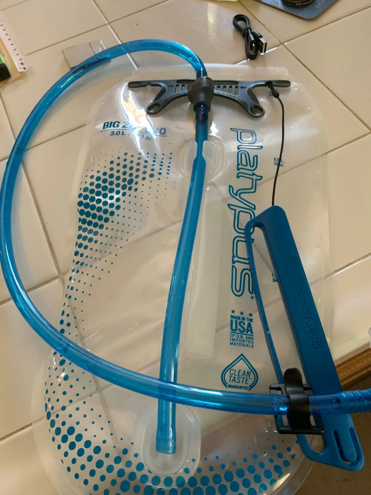 Platypus Big Zip EVO Reservoir – 2L Hydration Bladder with Fast Flow for Hiking and Biking photo review