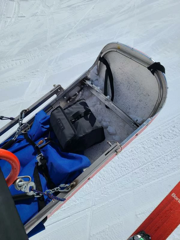 Click to view full screen YETI Daytrip Insulated Lunch Bag for Fresh Food On the Go photo review