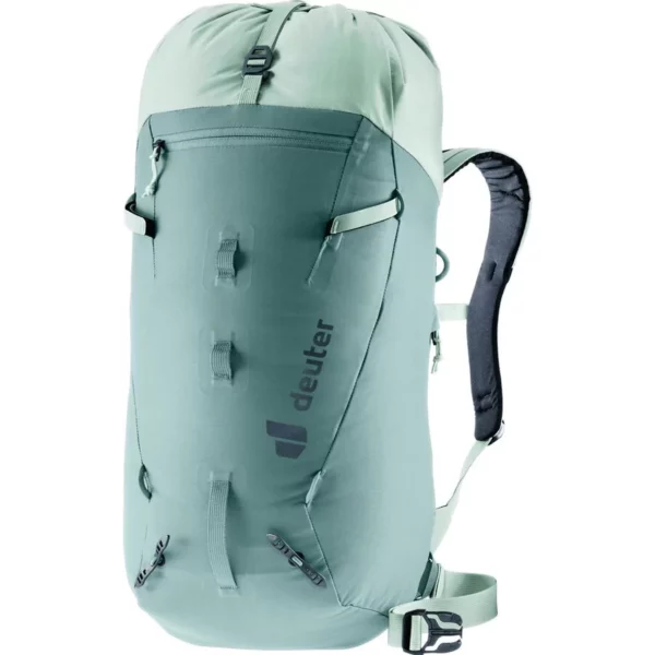 22L Women’s Hiking Backpack with Ventilated Back Panel