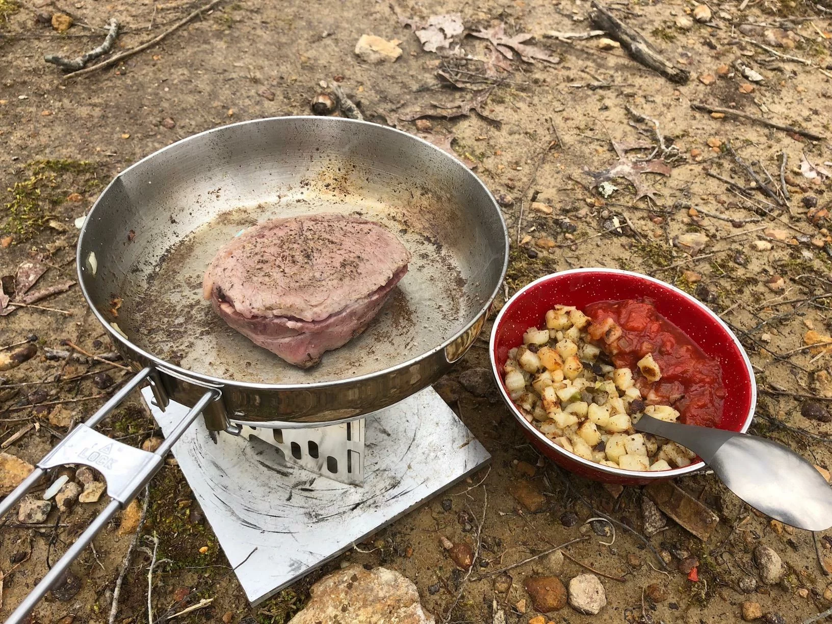 Durable Stainless Steel Frying Pan for Camping photo review