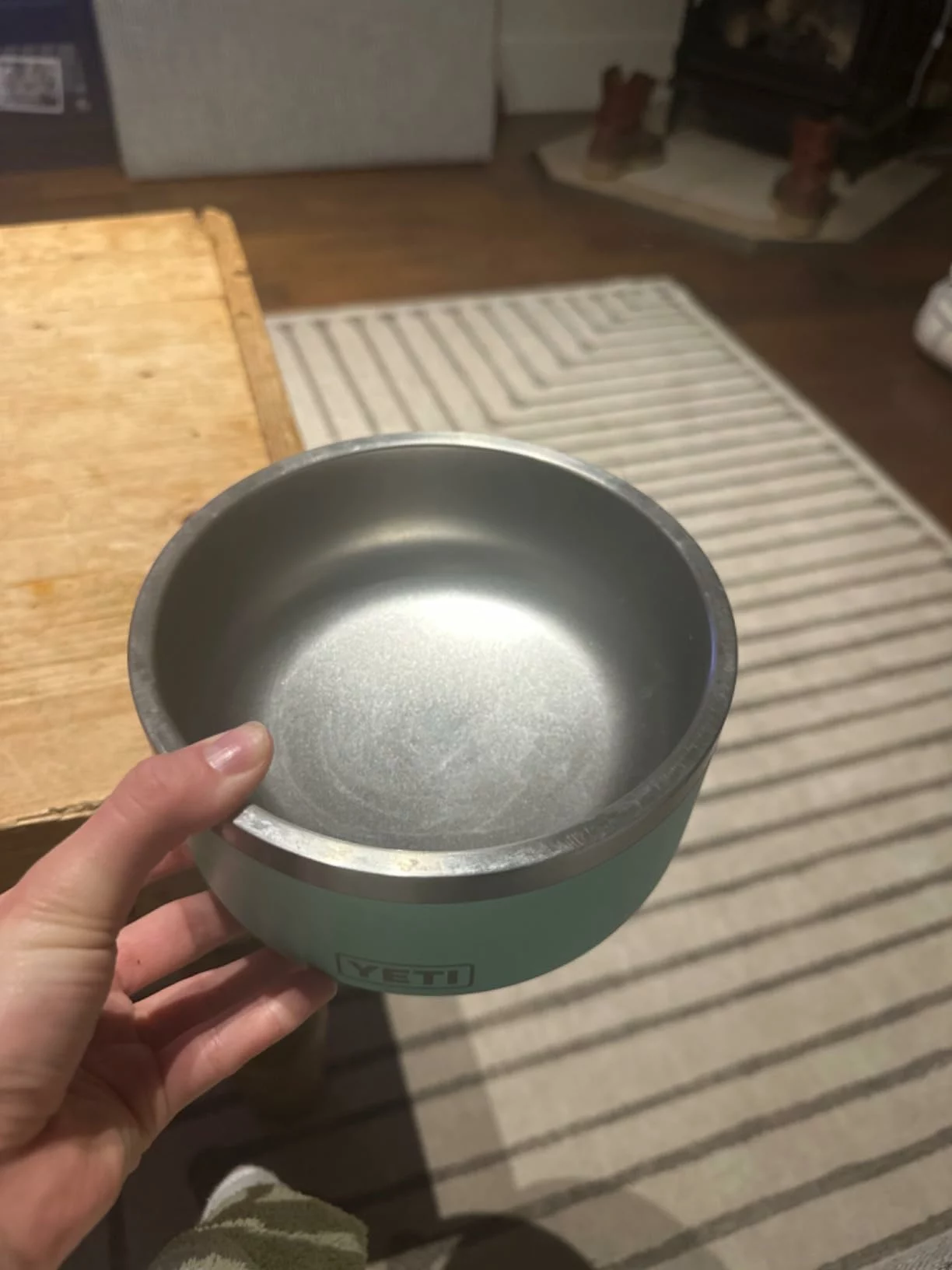 Durable 4-Cup Dog Bowl for Outdoor Use photo review