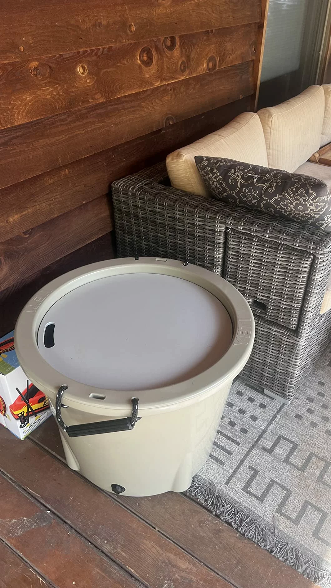 Click to view full screen Protective Lid for 85L Storage Tank photo review