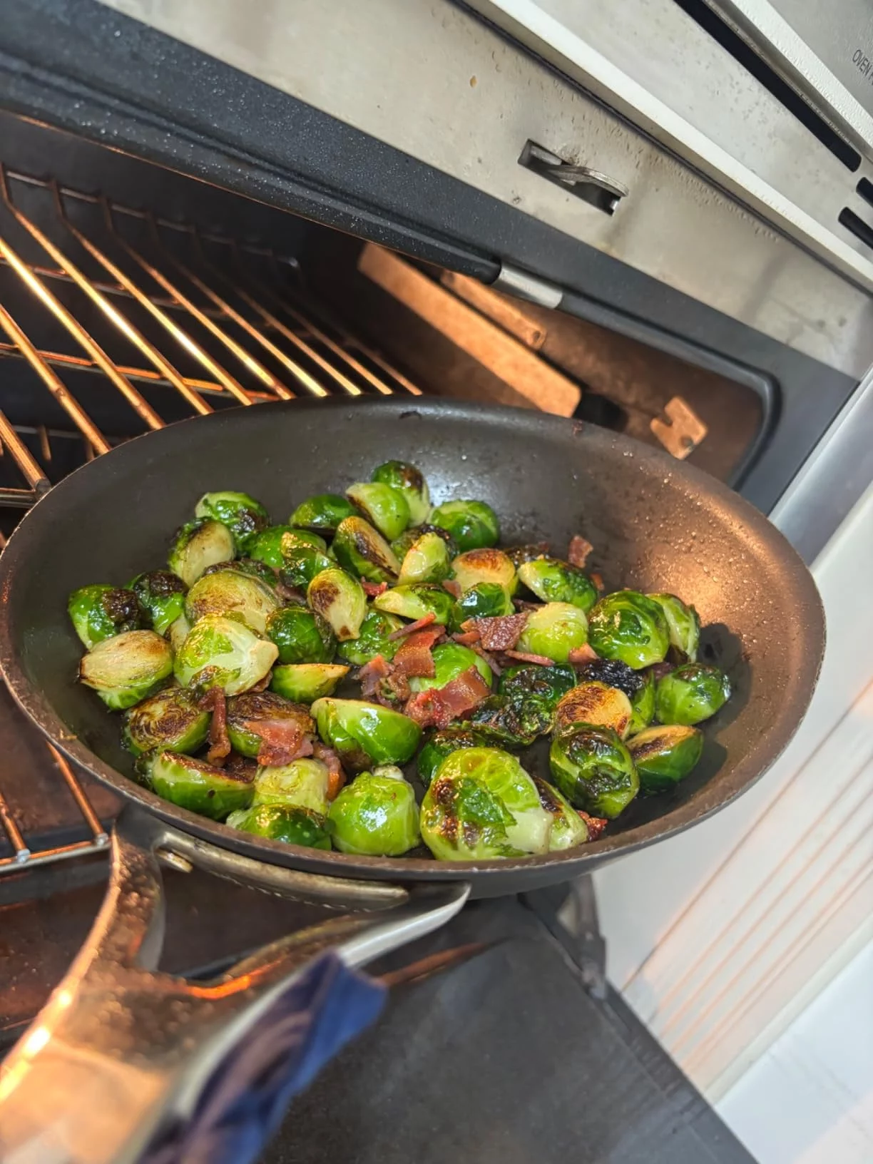 Nouvelle Copper Luxe 12-Inch Stir-Fry Pan - Triple-Layer Nonstick, Induction Base with Copper Core for Superior Heat Control - Durable Wok for Fast, Even Cooking photo review