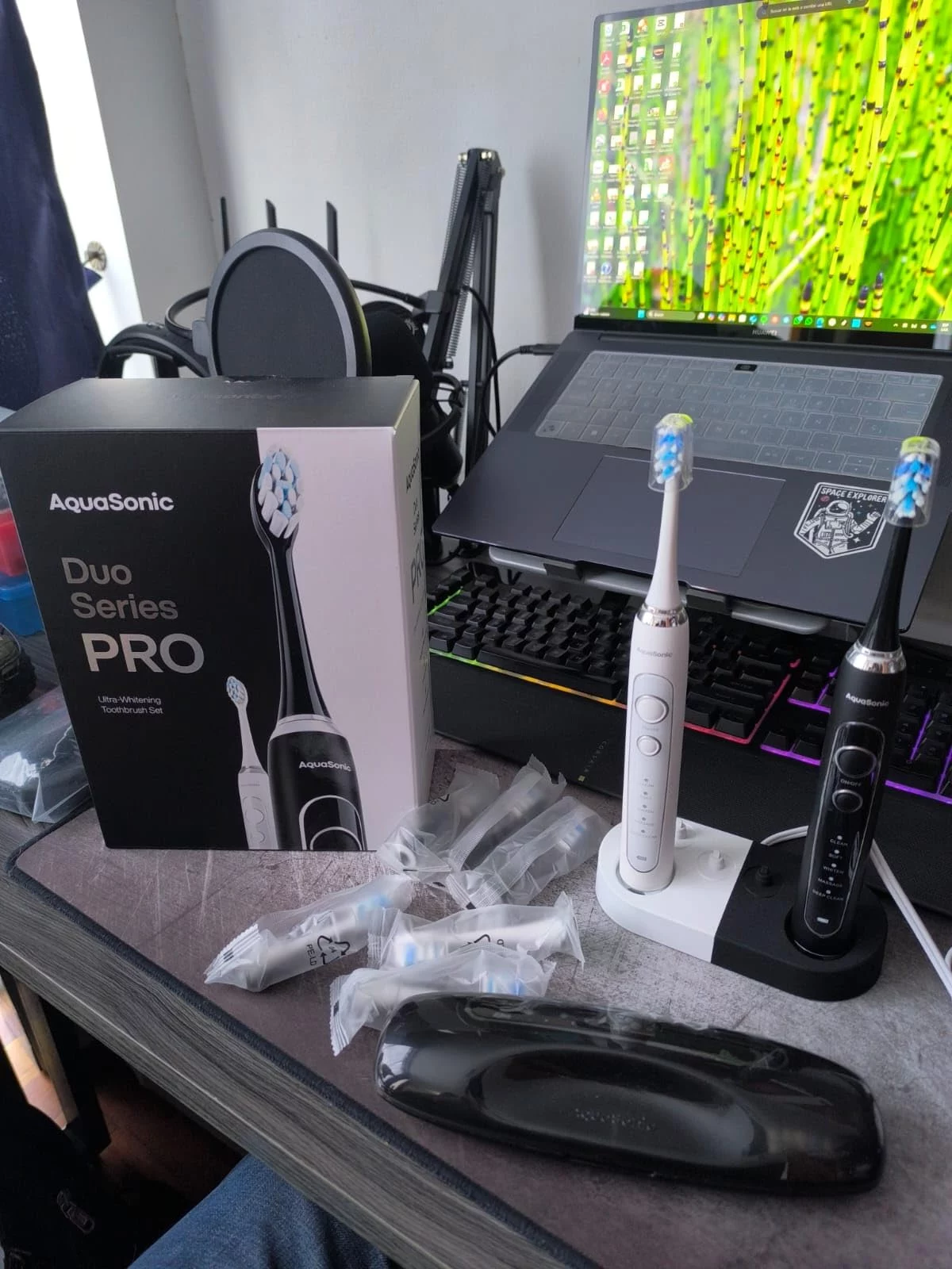 Elite DUO Pack 2-Piece Electric Sonic Toothbrush Set - Rechargeable, High-Vibration Technology, Multiple Modes & Built-in Timer - Value Pack for Couples/Family photo review