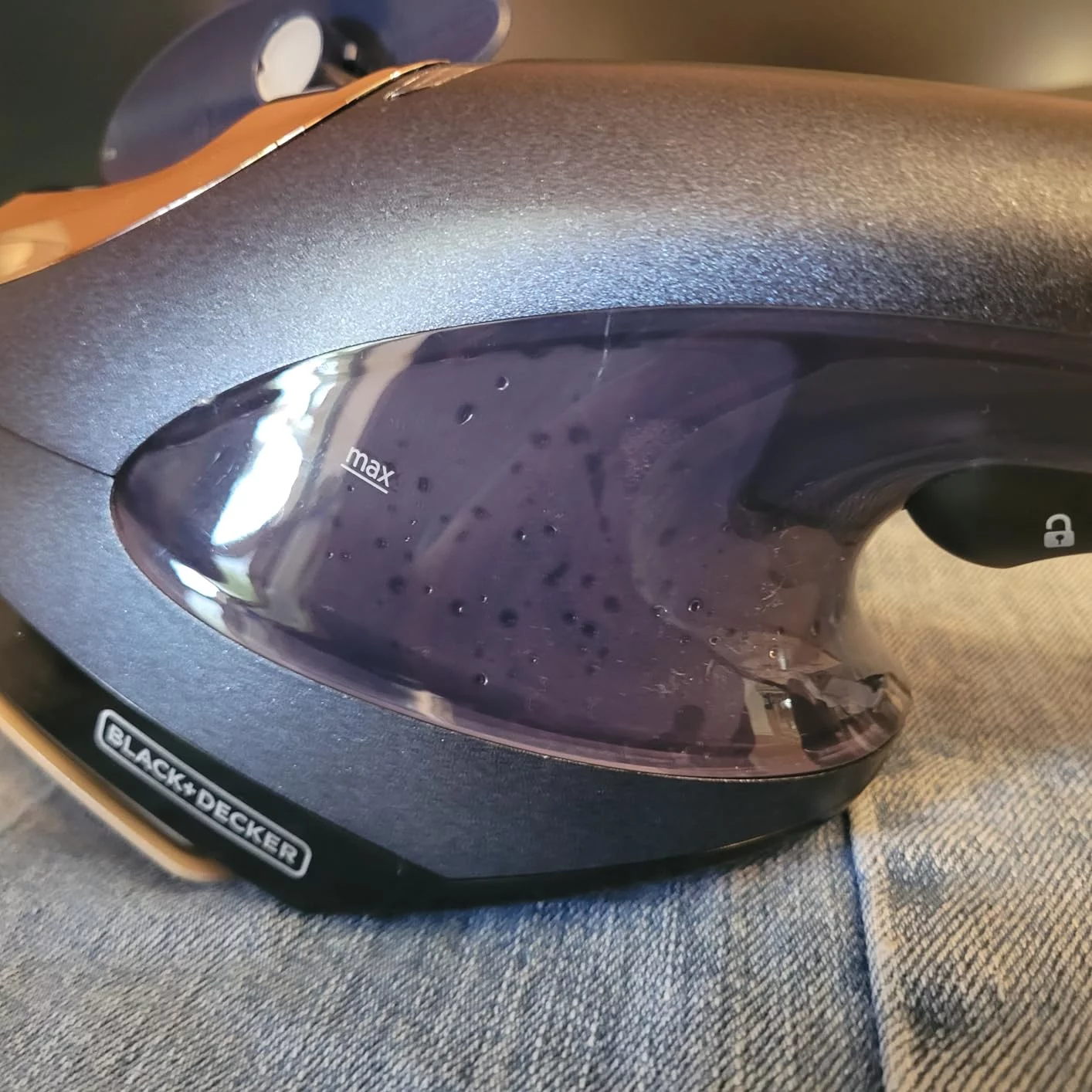 Click to view full screen Press & Steam 2-in-1 Iron and Garment Steamer - Combination Steam Iron for Wrinkle Removal - Powerful, Fast Heating & Dual Functionality photo review