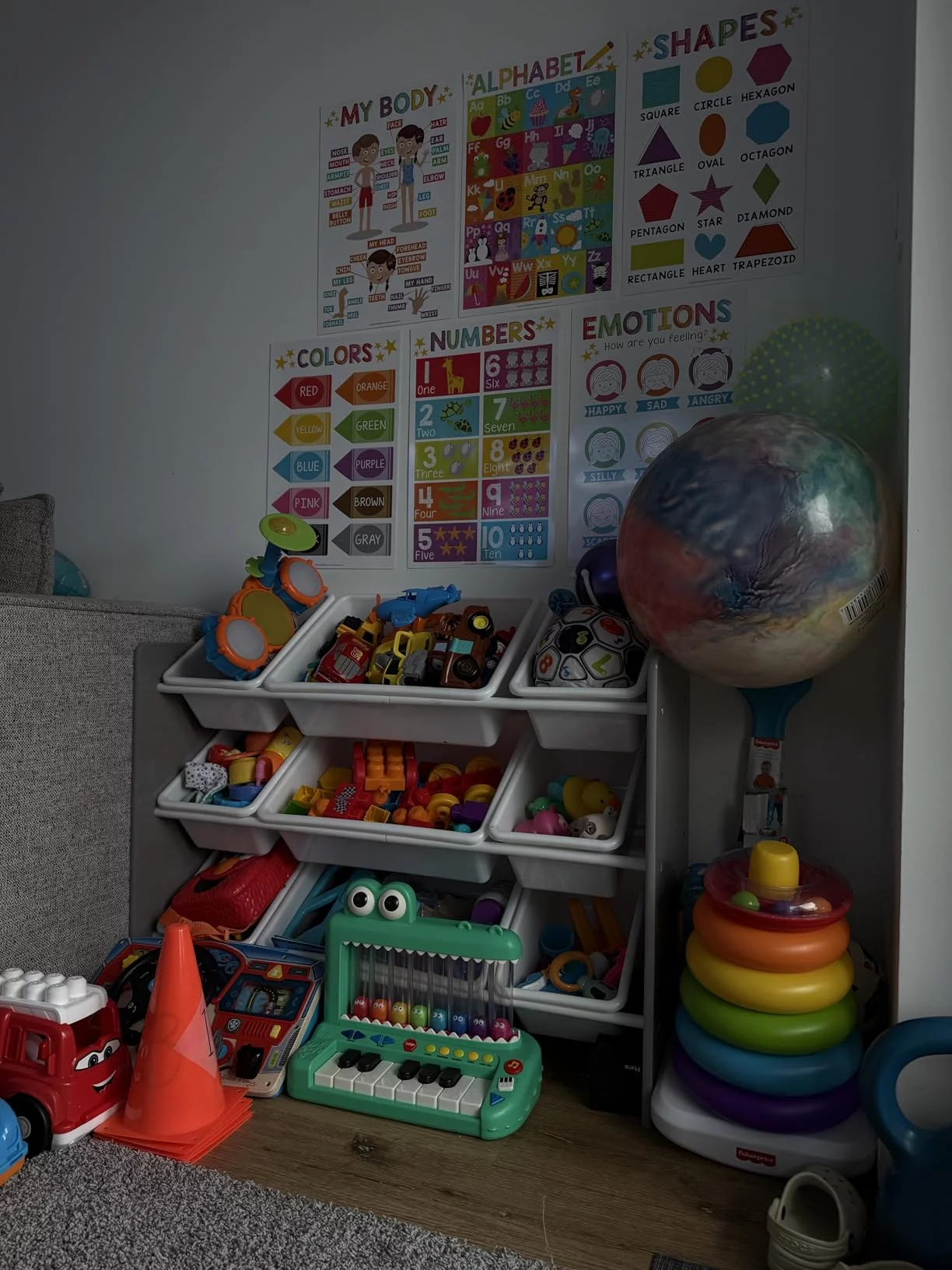 MySize Bin Plastic Toy Organizer with Storage Bins - Multi-Tier Shelf for Kids' Toys, Books & Art Supplies - Durable, Child-Safe and Space-Saving Design photo review