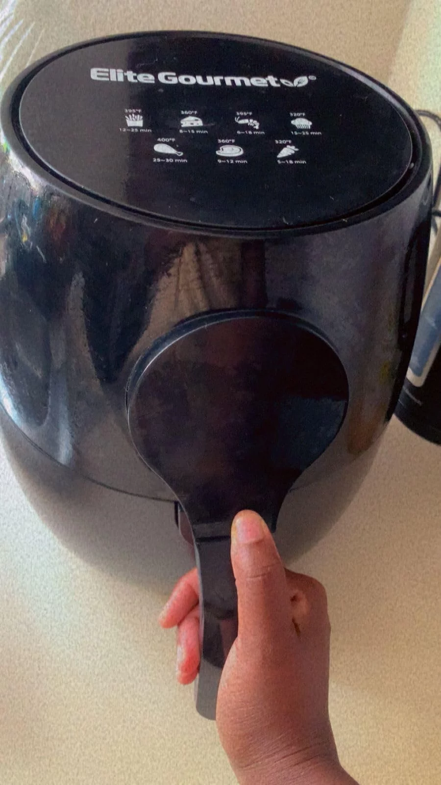 4-Quart Adjustable Time/Temperature Air Fryer - Healthy, Oil-Free Cooking with Digital Controls - Compact Design, Easy-Clean Basket & Auto Shutoff for Home Use photo review