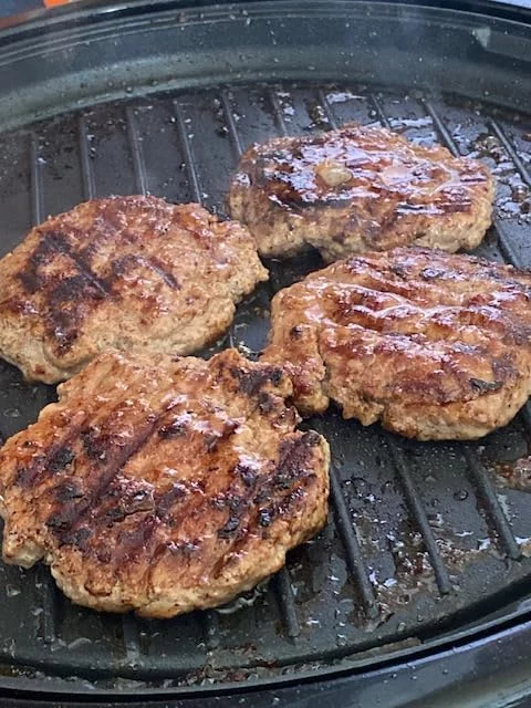 14-Inch Electric BBQ Grill with Tempered Glass Lid - Smokeless, Adjustable Temperature Control & Large Cooking Surface - Ideal for Indoor/Balcony Grilling & Easy Clean-Up photo review