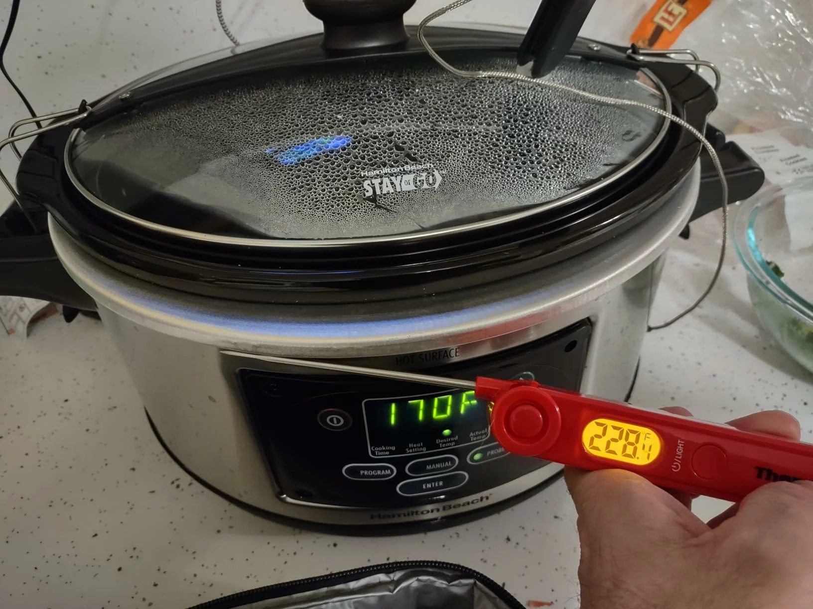6-Quart Programmable Slow Cooker – Built-In Defrost Function for Frozen Meals photo review
