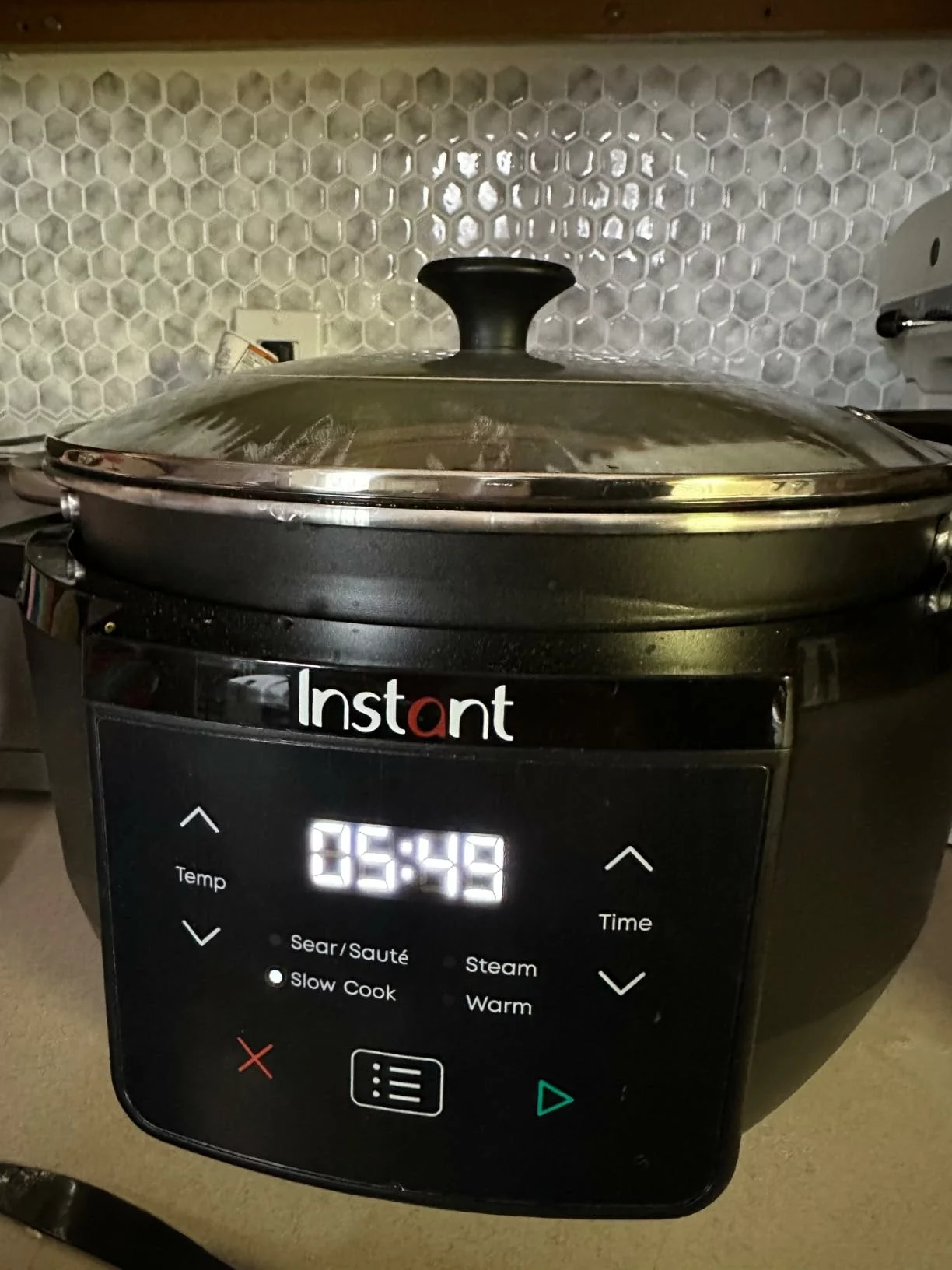 Click to view full screen Multifunctional Slow Cooker – Programmable Electric Cooker with Bonus Accessories photo review