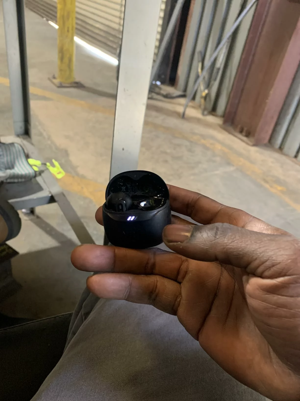 True Wireless Noise-Cancelling Earbuds – 12 mm Driver, Up to 48 h Playtime, IP54 photo review