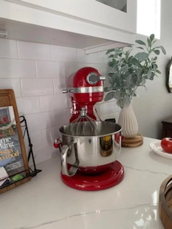 KN2B6PEH Style 6-Quart Stainless Steel Stand Mixer Bowl with Handle - Extra Capacity for Large Batches & Heavy Dough - Designed for Bowl-Lift Stand Mixers photo review