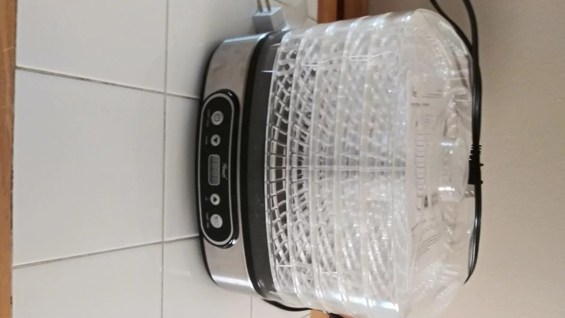 5-Tray Food Dehydrator with Adjustable Digital Timer & Temperature Control - Preserve Fruits, Meats & Vegetables - Ideal for Healthy Snacks photo review