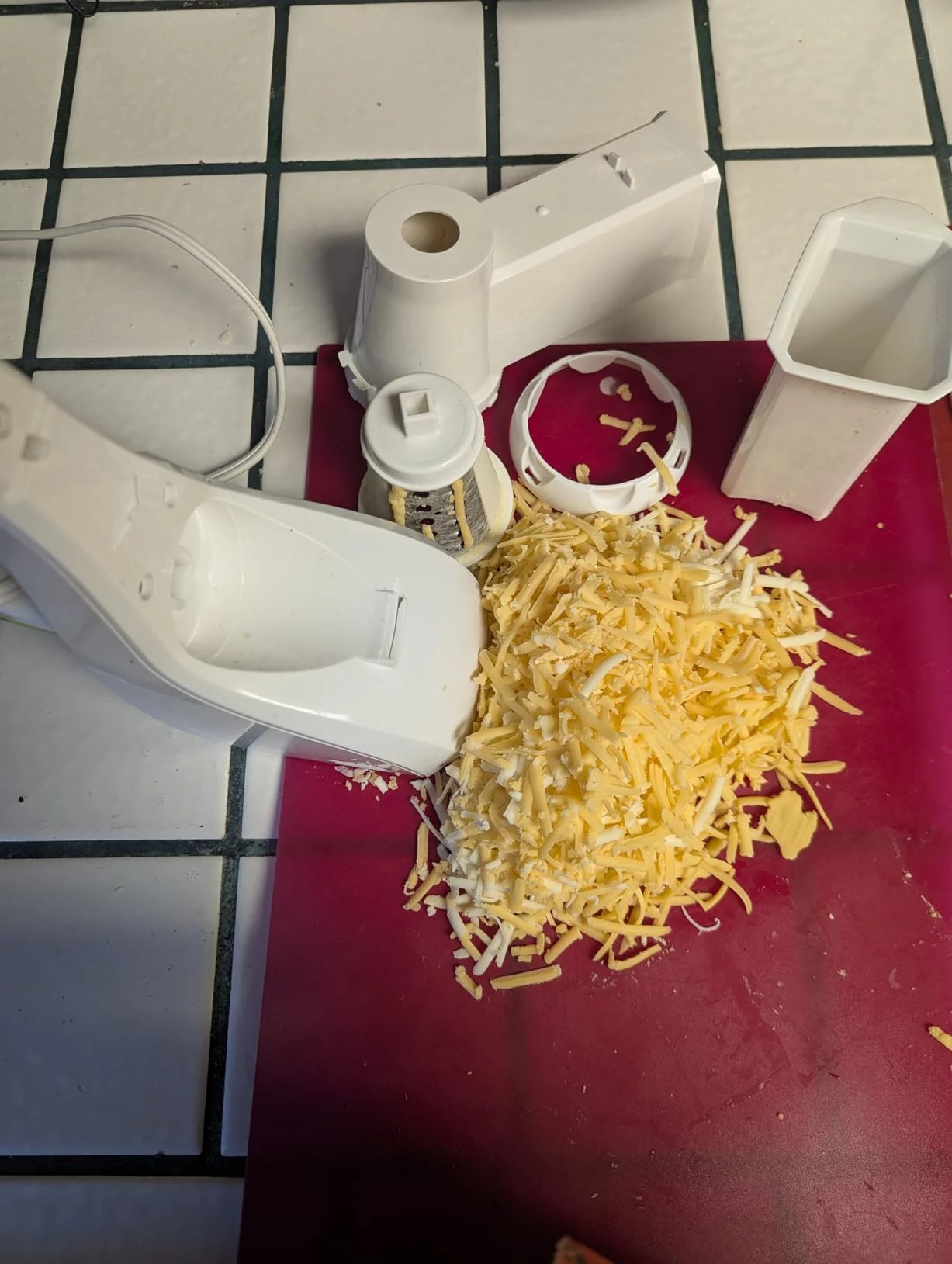 Electric Slicer & Shredder for Vegetables, Cheese, and Nuts - Fast, Easy SaladShooter Style Food Prep Tool - Versatile Kitchen Gadget photo review