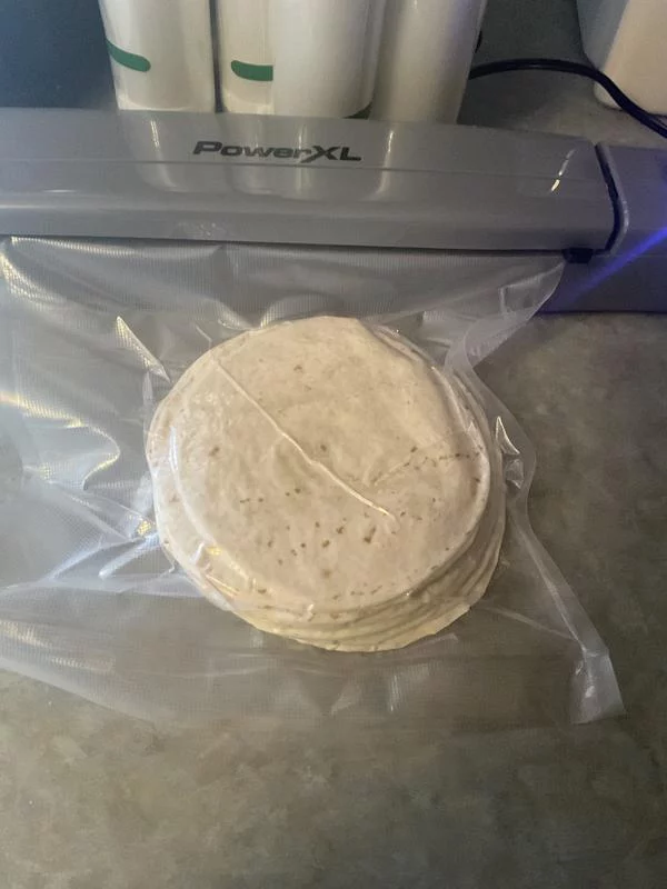 Duo NutriSealer 2-in-1 Food Vacuum Sealer Machine - Double Seal for Extra Security - Extends Freshness of Meat, Produce & Leftovers - Includes Starter Kit photo review