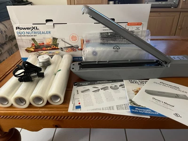 Duo NutriSealer 2-in-1 Food Vacuum Sealer Machine - Double Seal for Extra Security - Extends Freshness of Meat, Produce & Leftovers - Includes Starter Kit photo review