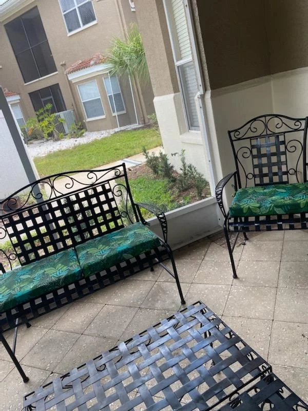 Outdoor/Indoor Seat Cushion Set (2-Piece) – Comfortable, Fade-Resistant & Easy Clean photo review