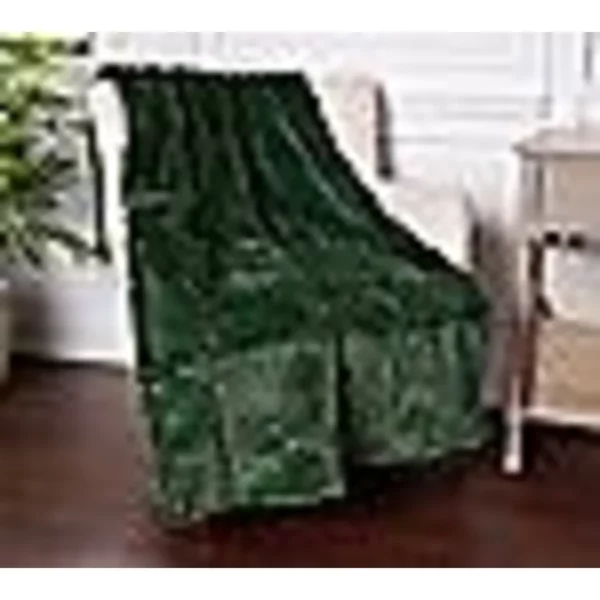 60x70 Carved Faux Fur Throw with Gift Ribbon – Luxurious Soft Blanket for Cozy Home Décor or Gifting